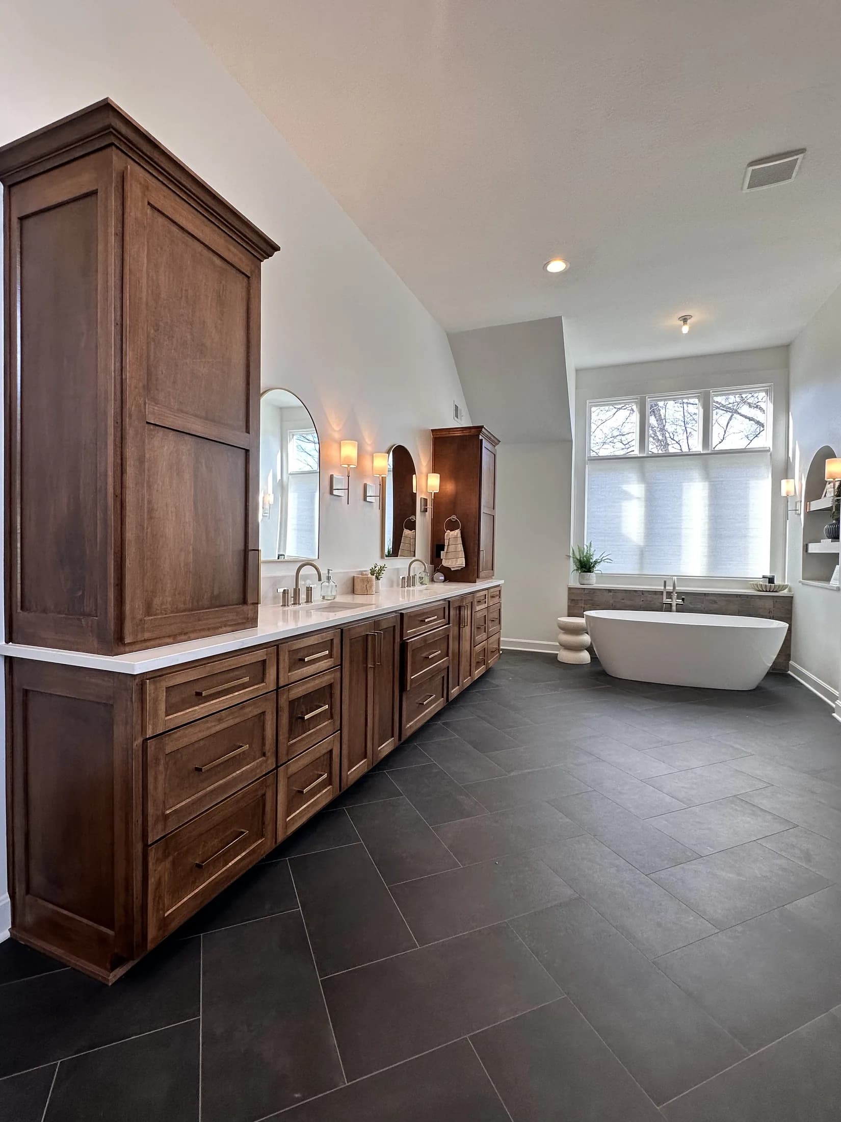 Bathroom Remodeling by Above Par Contracting Kansas City